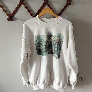 Vintage cabin scene sweatshirt